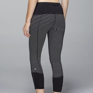 Like New Lululemon Runday Crop Black White Striped Leggings - Size 2